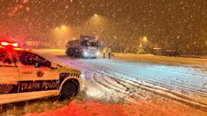Anadolu otoyolu Gerede çıkışı ulaşıma kapandı