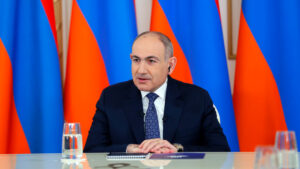 Paşinyan: Karabağ’a geri dönüş gerçekçi değil