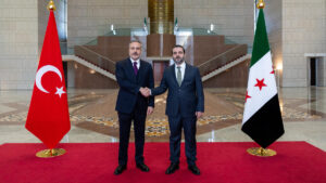 Şam’da kritik zirve: Türkiye’den Suriye’ye destek mesajı