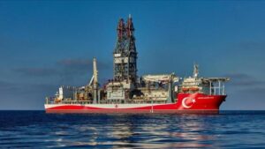 Türkiye’nin yeni sondaj gemileri göreve hazırlanıyor: Biri Somali’de, diğeri Karadeniz’de