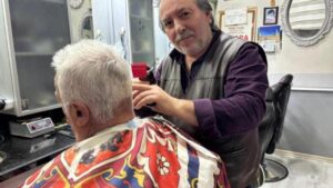 Bilecik’te berber fiyatlarına zam: Saç sakal 550 liraya çıktı