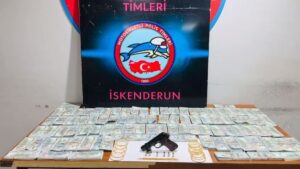 Hatay’da film gibi operasyon: 1 milyon dolar sahte para ele geçirildi